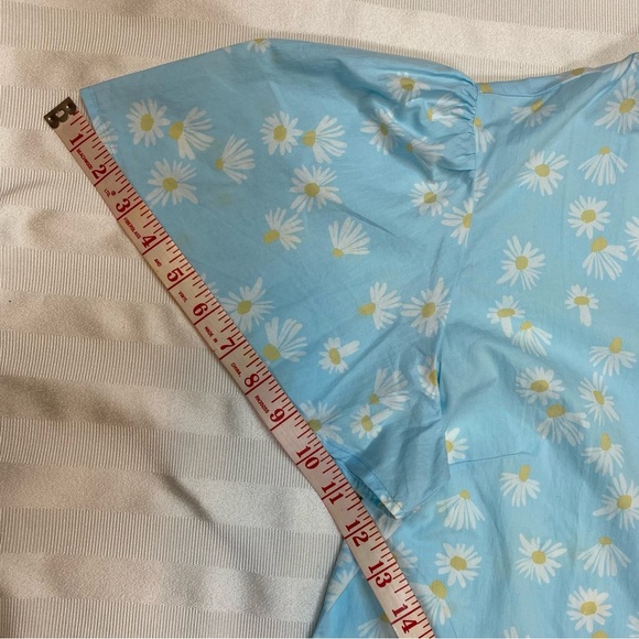 Simply Southern Dress Size S Powder Blue with Daisy Print V-neck Ruffled Skirt - Picture 9 of 14